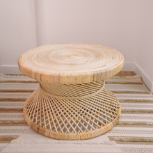 Carregar imagem no visualizador da galeria,  Natura Gaia Rattan Coffee Table