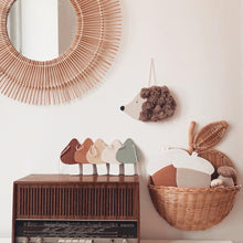 Carregar imagem no visualizador da galeria, Natura Apple Rattan Wall Décor