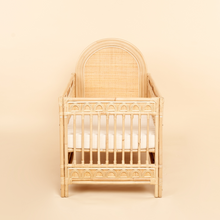 Cargar imagen en el visor de la galería, Natura Arya Rattan Baby Cot