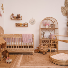 Carregar imagem no visualizador da galeria,  Natura Kian Rattan Cabinet