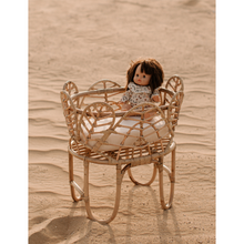Carregar imagem no visualizador da galeria,  Natura Florie Rattan Doll Bed