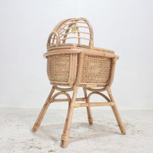 Carregar imagem no visualizador da galeria,  Natura Zendaya Rattan Doll Bed