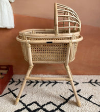 Carregar imagem no visualizador da galeria,  Natura Zendaya Rattan Doll Bed