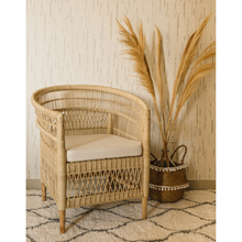 Carregar imagem no visualizador da galeria, Natura Morocco Rattan Chair
