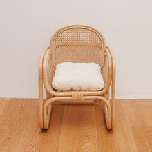 Carregar imagem no visualizador da galeria,  Natura Zara Rattan Kids Chair
