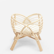 Carregar imagem no visualizador da galeria, Natura Claire Rattan Doll Bed
